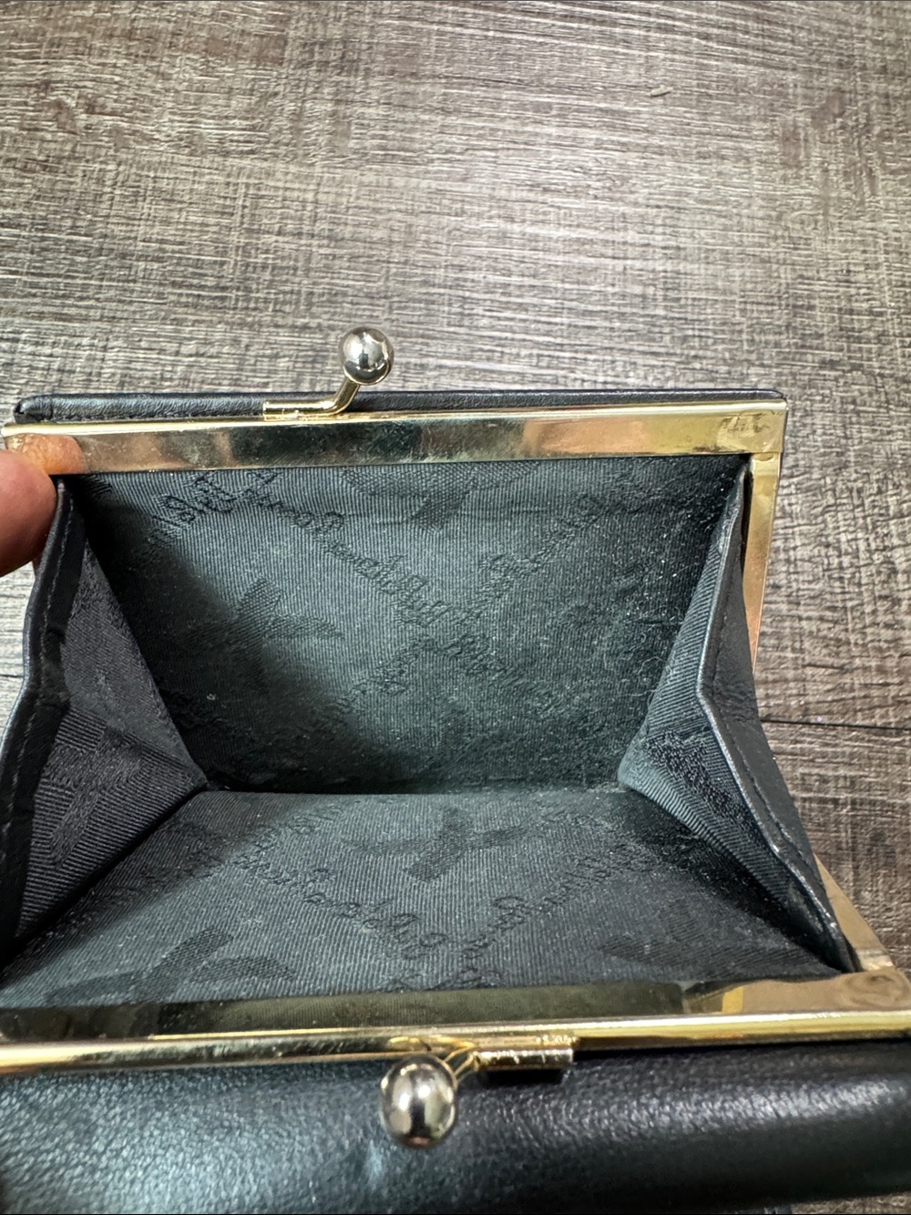 vintage Paloma Picasso black leather wallet - Picture 7 of 7